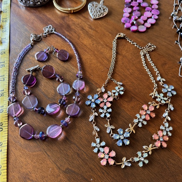 Costume Jewelry Bundle, Necklaces, Bracelets, Pendant/Earrings assorted colors - Picture 4 of 8